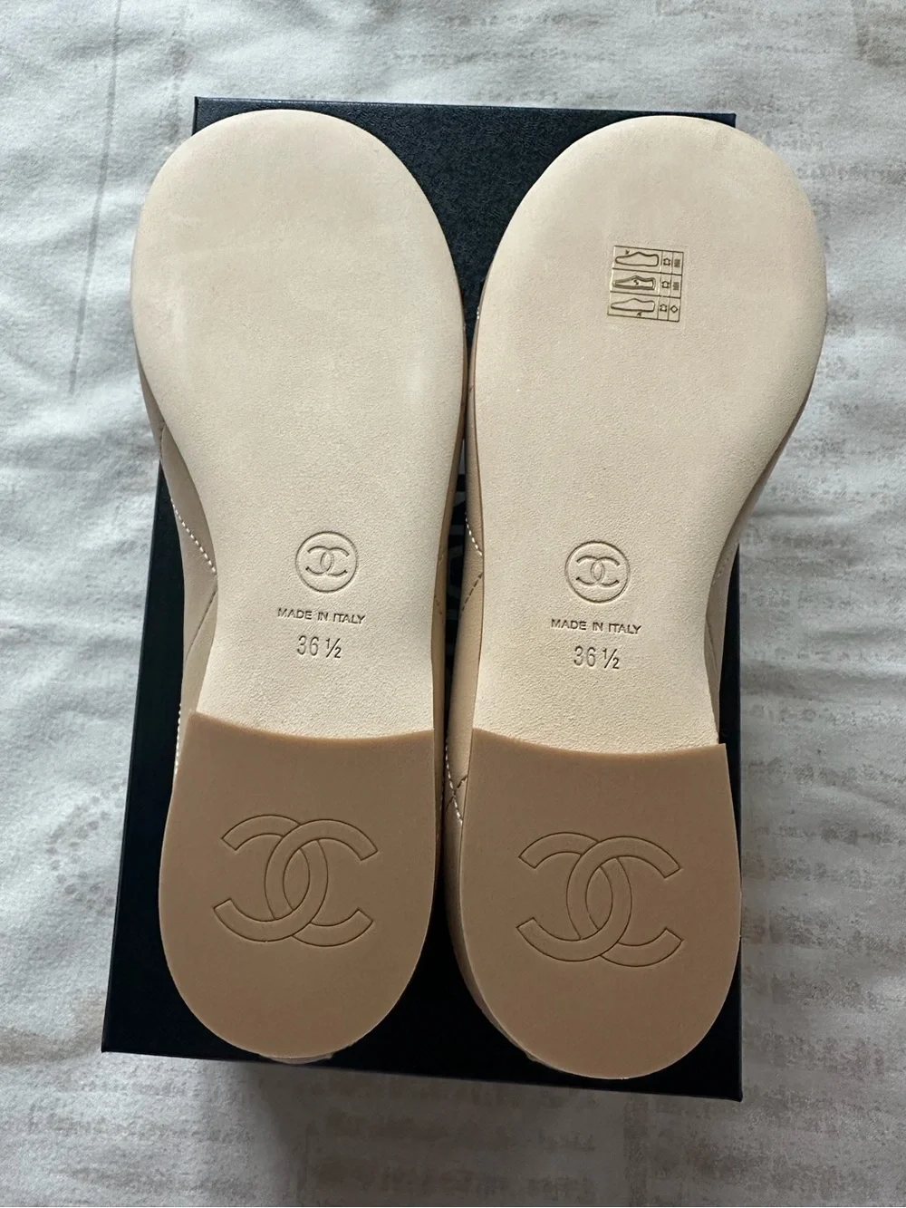 Chanel 26M coco beach Cambon ballet flats Beige color size 36.5